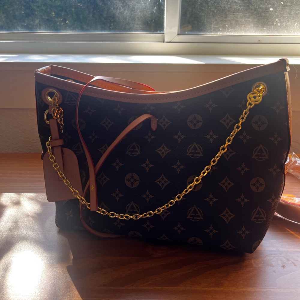 Luxury Designer Black and Gold Women's Bag